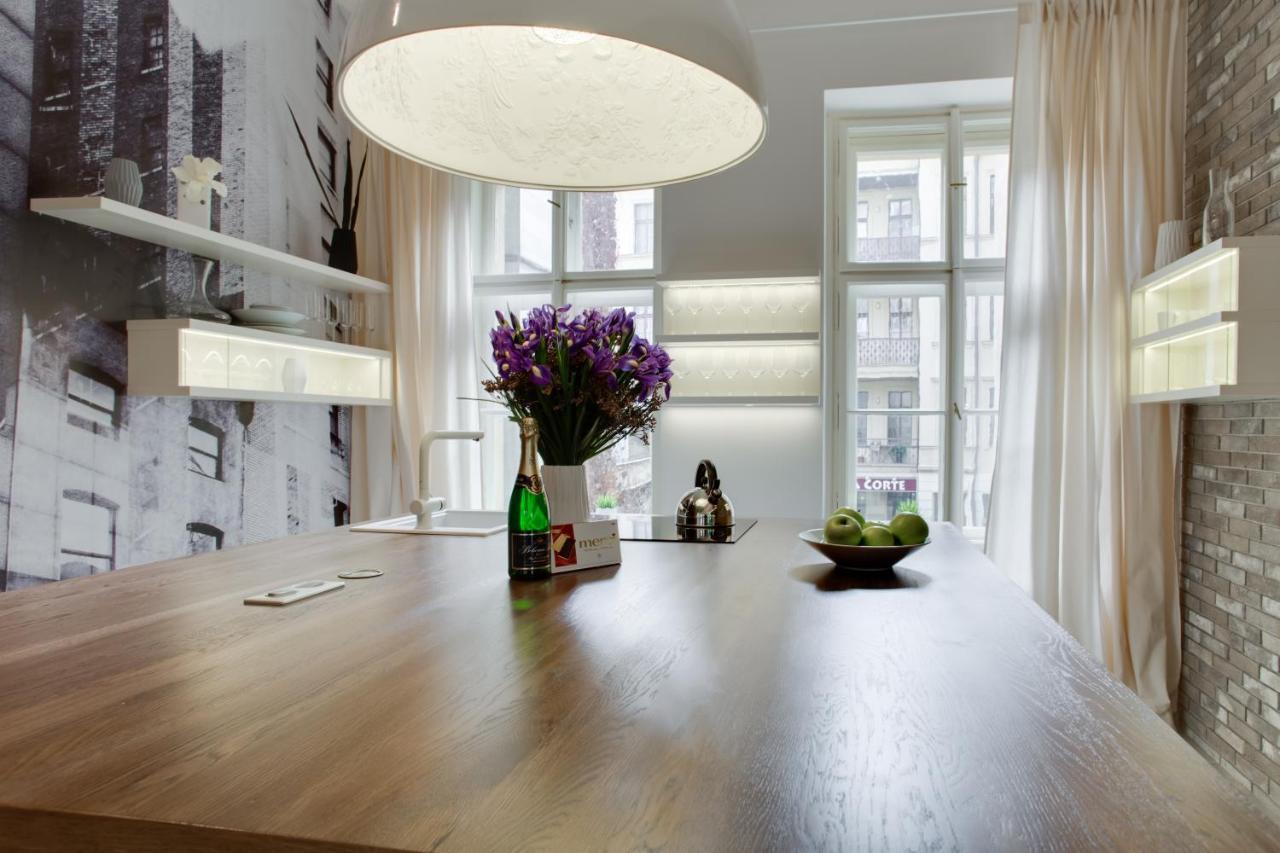 Bright Prague Na Porici Apartment Exterior photo