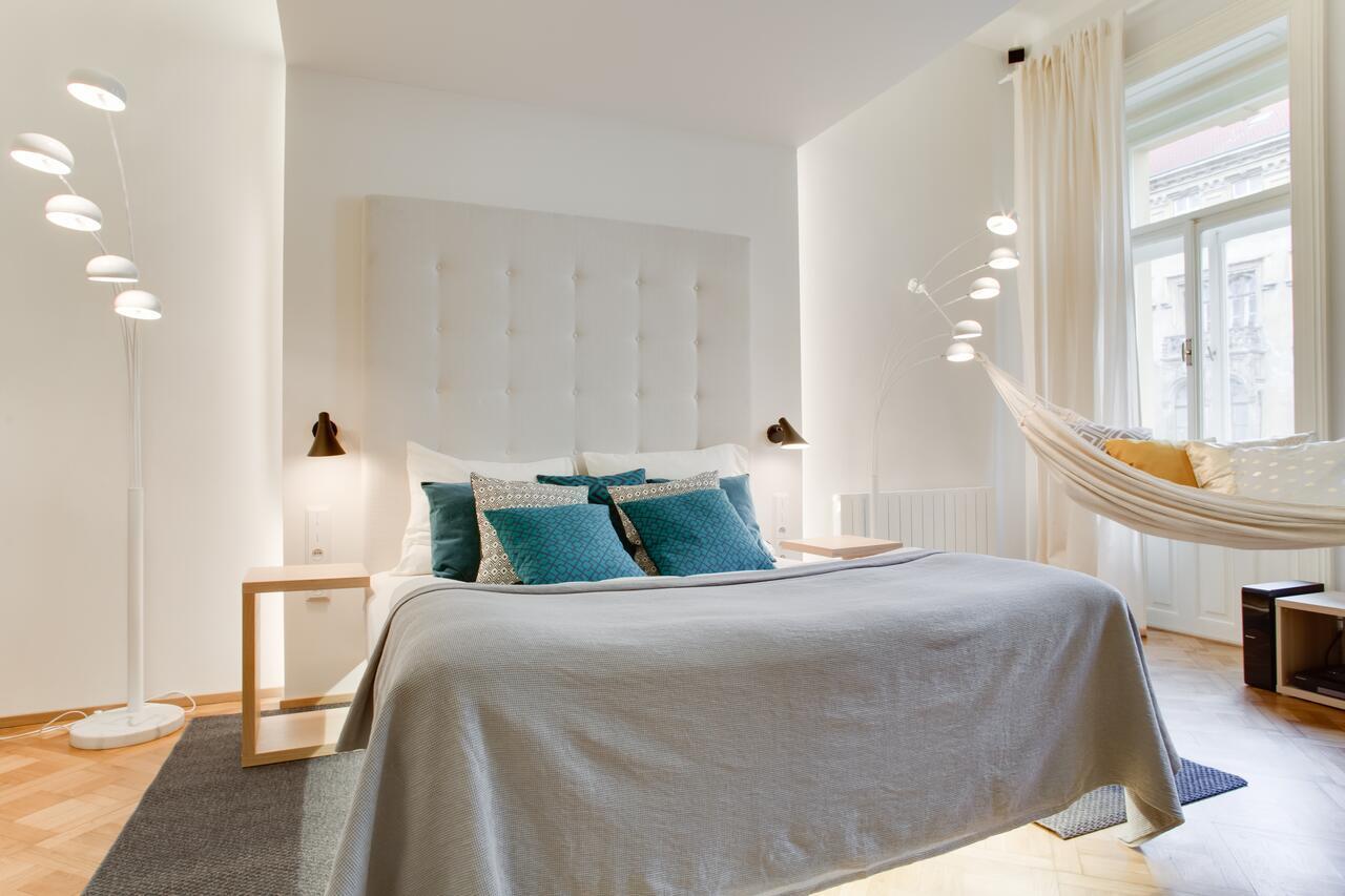 Bright Prague Na Porici Apartment Exterior photo